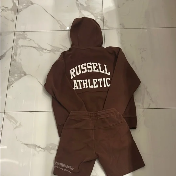 Russell Athletic Brown Hoodie and Shorts Set - Picture 4 of 4